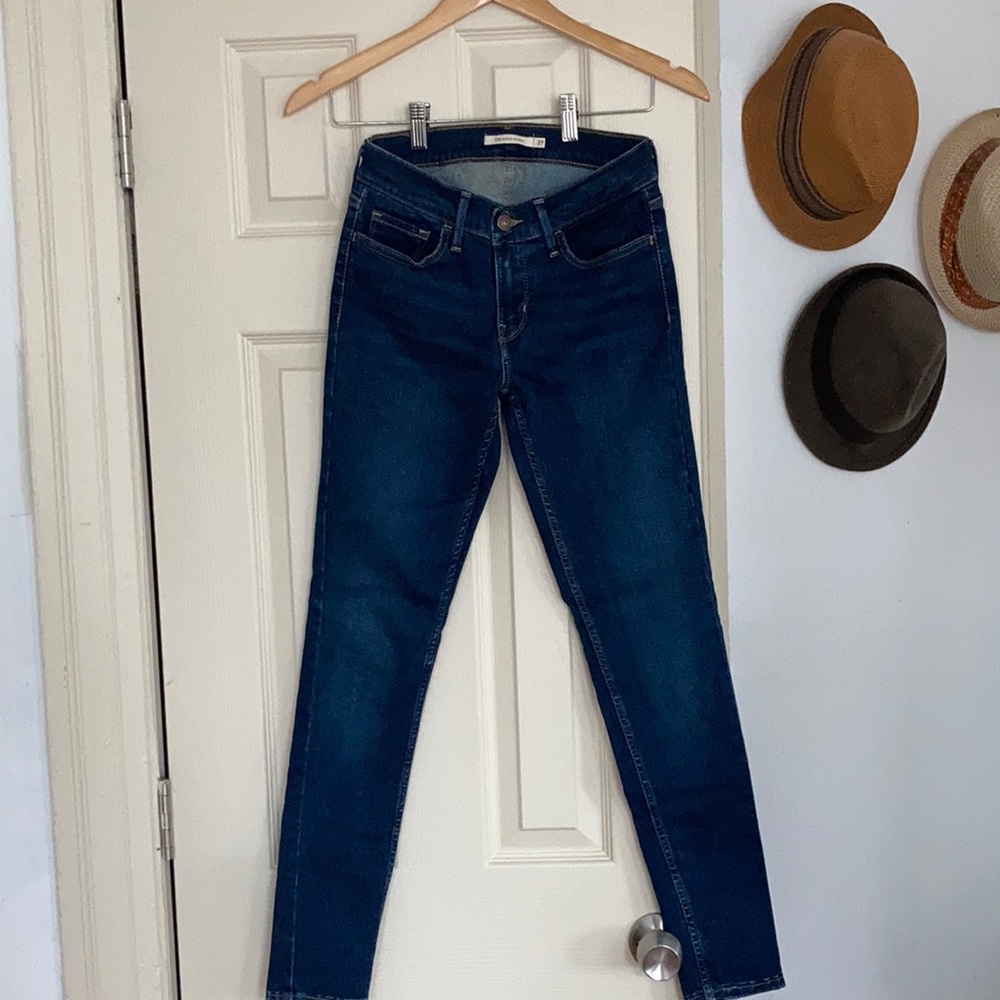 Levi’s 710 Super Skinny Jeans 27x 30